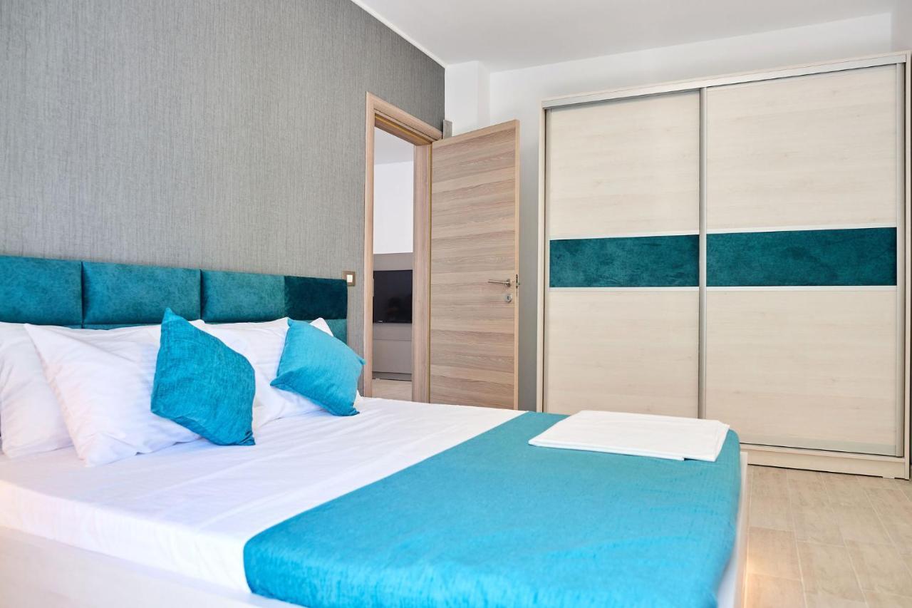 Sea Love Apt Spa N Pools Beach Resort Năvodari Exteriör bild